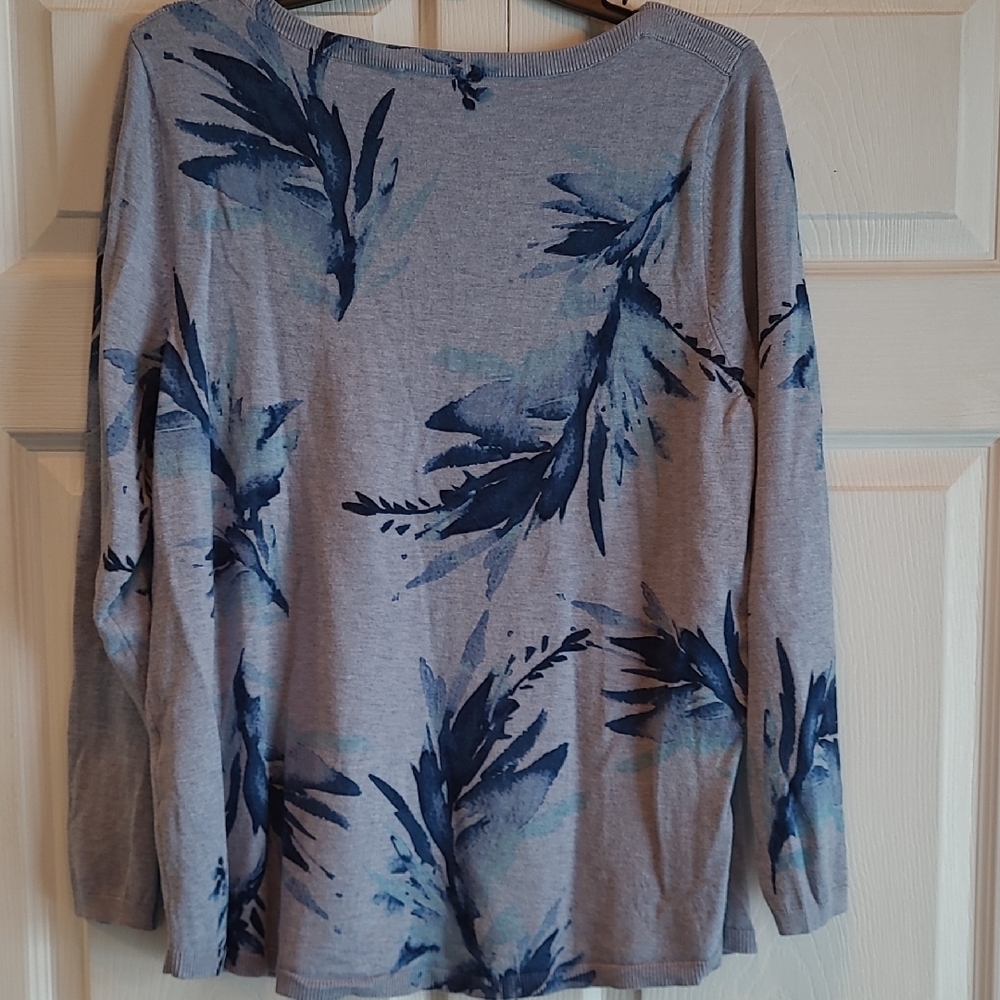 Chico's Ella Painterly Bateau Pullover SweaterColor: PASSPORT BLUESize: 2 (12/14 - Picture 6 of 6